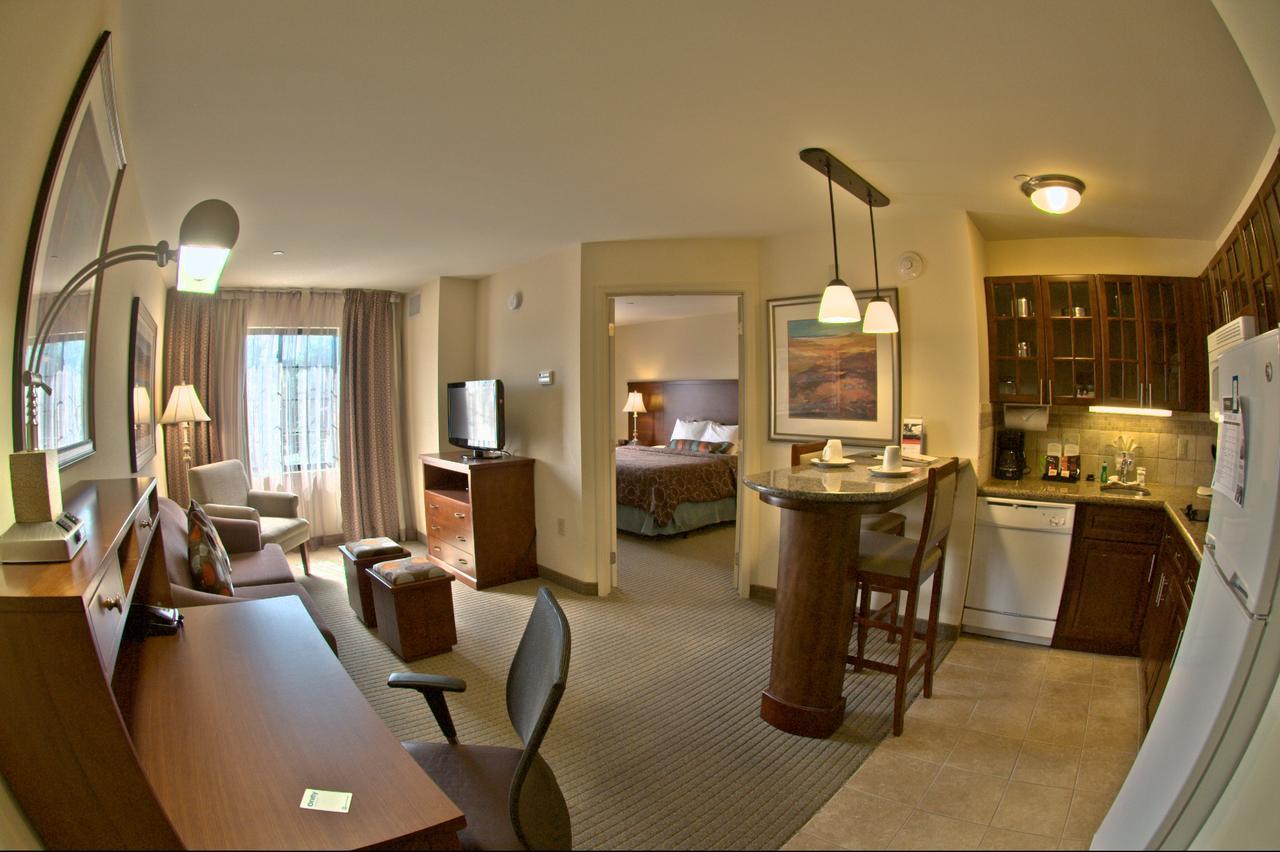 Staybridge Suites East Stroudsburg - Poconos By Ihg Buitenkant foto