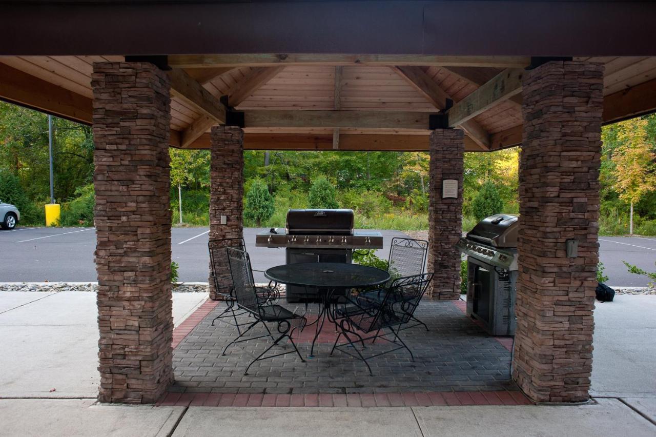 Staybridge Suites East Stroudsburg - Poconos By Ihg Buitenkant foto